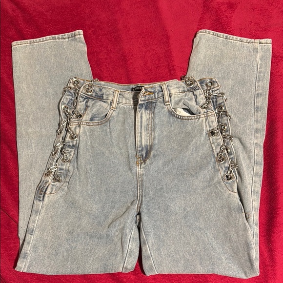 Fashion Nova Blue Straight Leg Jeans Classic Style - Picture 4 of 6